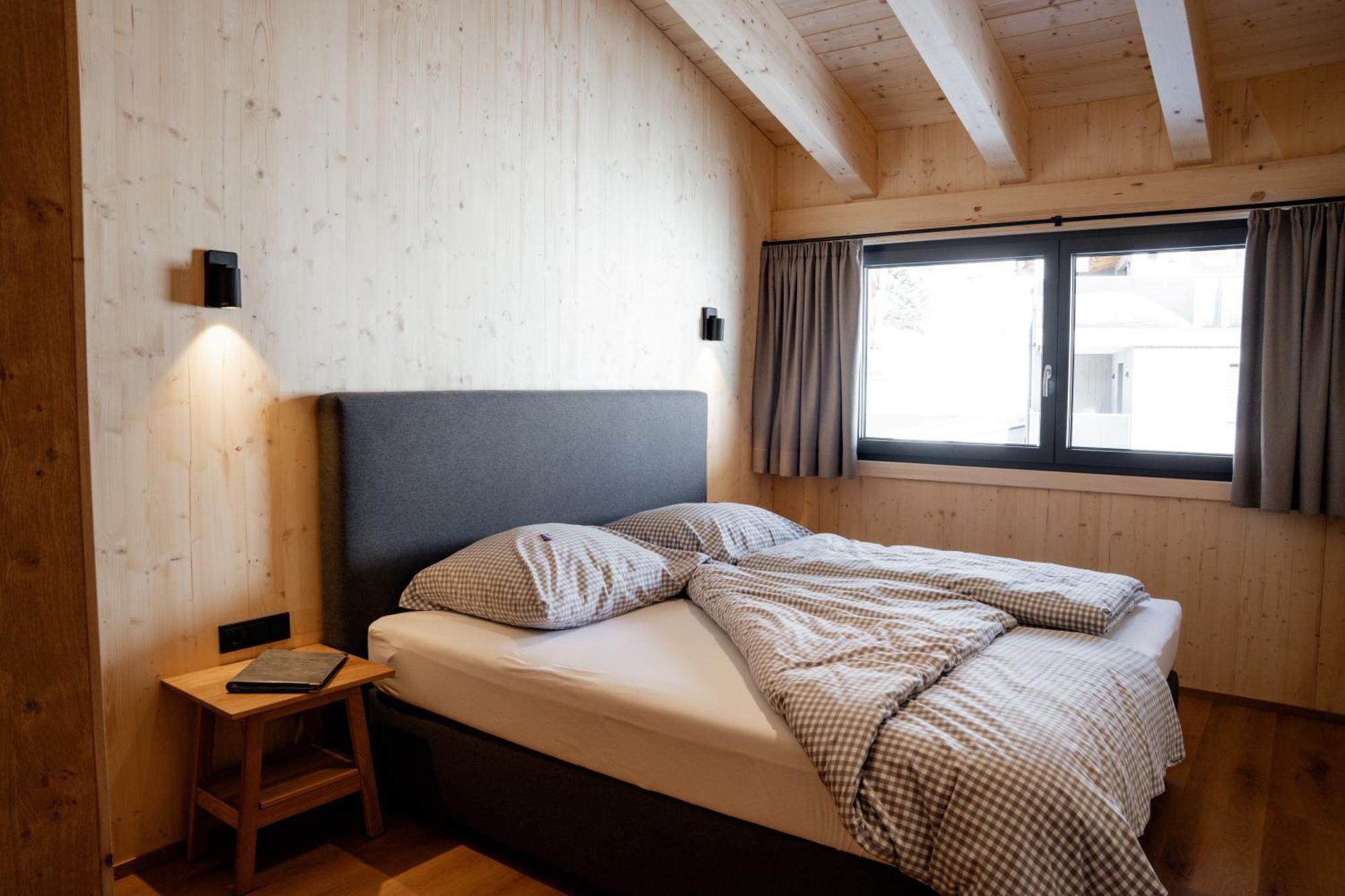 Berwang Chalets - Enzian Exterior photo